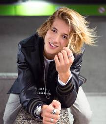 Just beauty of boys 5db8988a82356.jpg