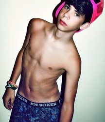 Just beauty of boys 5dbaf3719166d.jpg