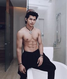 Just beauty of boys 5dbb27c2ddb1d.jpg