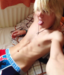 Just beauty of boys 5dc1a9d914691.png