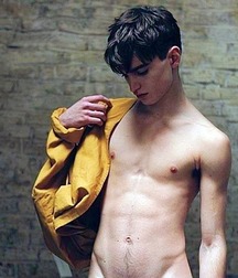 Just beauty of boys 5dc309f9cec9e.jpg