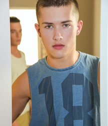 Just beauty of boys 5dc6f34a84625.jpg