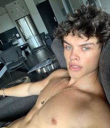 Just beauty of boys 5dcc5caeedaf4.jpg