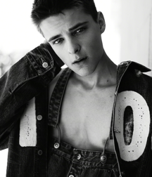 Just beauty of boys 5dcc5cb9136b9.png