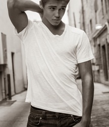 Just beauty of boys 5dd56d709f589.jpg