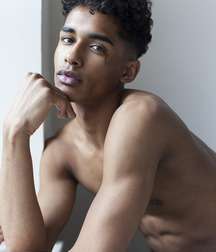 Just beauty of boys 5dd66740e5fdc.jpg