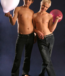 Yurik and Rustam 5dd6e7243d57d.jpg