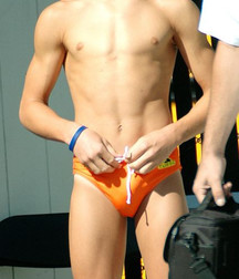 Just beauty of boys 5dd9685562995.jpg
