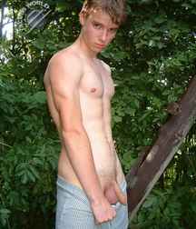 Bomarzo´s twinks 903 5de3a63439945.jpg