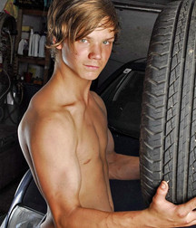 Just beauty of boys 5de3ccb5899e0.jpg