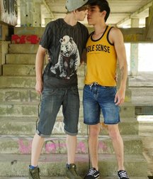 Antony Carter and Roman Capellini 5de3efca936b0.jpg