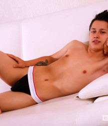 Just beauty of boys 5de53e544ca5e.jpg