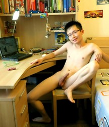 AsianGuy 59eb6cd90e55c.jpg