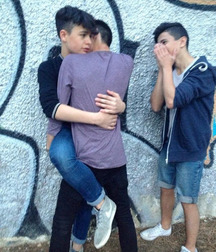 Kiss & Love 2 5cf11002c9d18.jpg