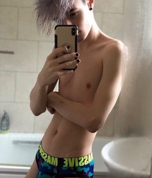 Boys in Underwear 09 5d56ad22552b4.jpeg