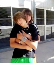 Kiss & Love 4 - boys gay porn 5e9b130dcbd83.jpg