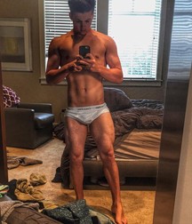 more beautiful boys  5a8b7daf7c976.jpg