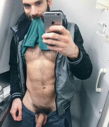 more beautiful boys  5a8b7dbe914b6.jpg