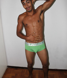 Uploaded by:meninosdobrasil 5936e76d12e81.jpg