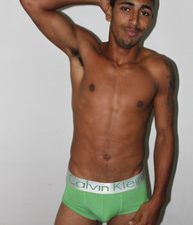 Uploaded by:meninosdobrasil 5936e77115479.jpg