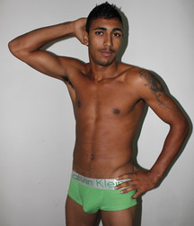 Uploaded by:meninosdobrasil 5936e7a981f6d.jpg