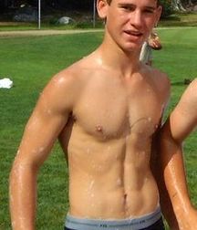 SHIRTLESS (NN) 5942fab3359c5.jpg