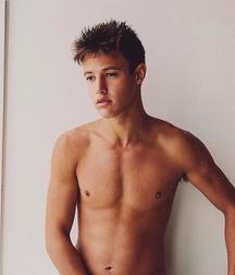 SHIRTLESS (NN) 5942fac50dc7d.jpg