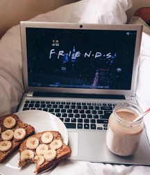 Mix of Pictures and Gifs 593359b0a4876.jpg