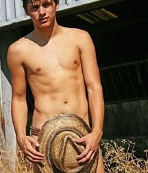 Uploaded by:Preston 594ab370c4f63.jpg