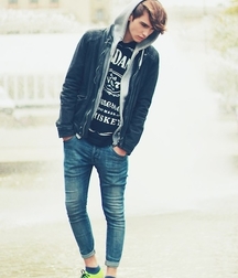 Cute Boys - No Nudes 594d9a0fcd1a2.jpg