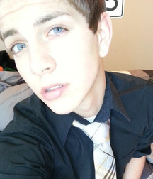 Cute Boys - No Nudes 594d9a9d6b174.jpg