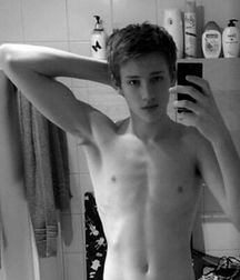 Uploaded by:Preston 5964d7f86d4b3.jpg