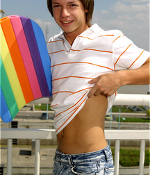 Alex 59501848a4cd6.jpg
