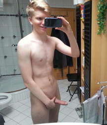 Hot Blond Boys 5d2969ccc7935.jpg
