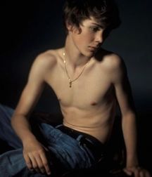 Sexy boys Day 4 593bf1bbc0748.jpg