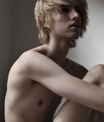 Sexy boys Day 5 593d5a75b40a2.jpg