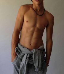Sexy boys Day 5 593d5a80b8530.jpg
