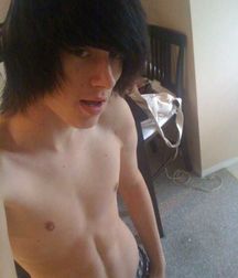 Sexy boys Day 9 5942b380dddf9.jpg