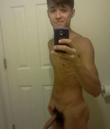 Selfie Boys 1 5959358e10ae5.jpg