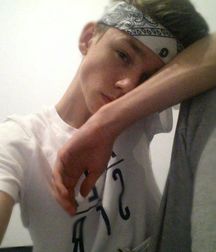Sexy boys 17! 595d42c7654a4.jpg