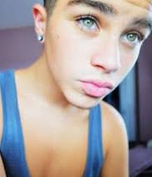 Sexy boys 17! 595d42cdba359.jpg