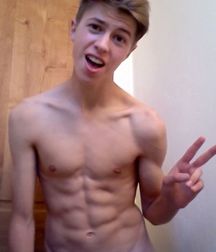 Sexy Boys 18! 5967753caf29e.jpg