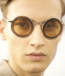 Sexy Models--Frederik Ruegger! 5969402787a92.jpg