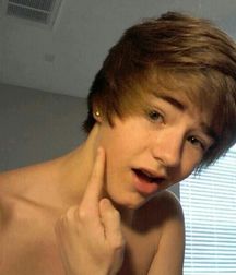 Sexy Boys 20--Cute boys! 59752ec85b01c.jpg