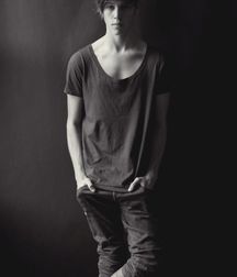 Hot boys in Black and White! 597cff7c594c8.jpg