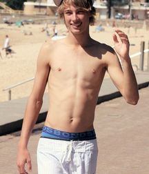 Sexy Boys 32!! 59ed1408a9bcd.jpg