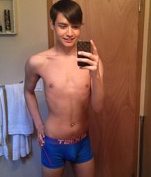Selfie Boys 5!! 59fba4b8b919a.jpg