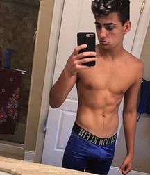 Selfie Boys 6!! 59fdceeb799f4.jpg