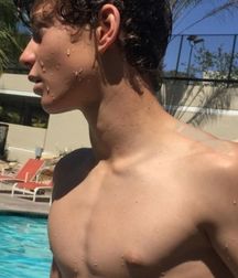 Sexy Boys 40--Shirtless Boys!! 5a00e4a6d67e3.jpg