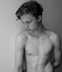 Sexy Boys 40--Shirtless Boys!! 5a00e4b8a174d.jpg